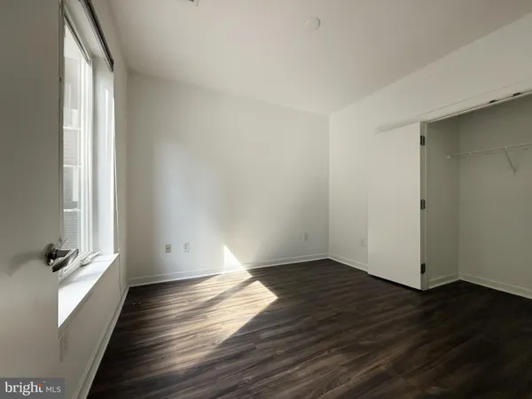 $2,400 | 1250 9th Street Northwest, Unit 218, Washington, DC 20001