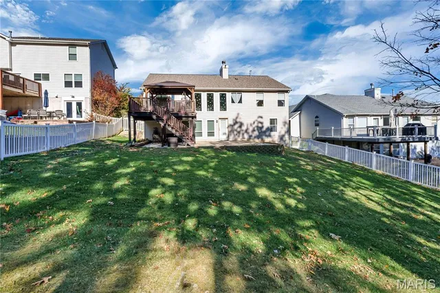 $325,000 | 1095 Schumacher Road, Fenton, MO 63026