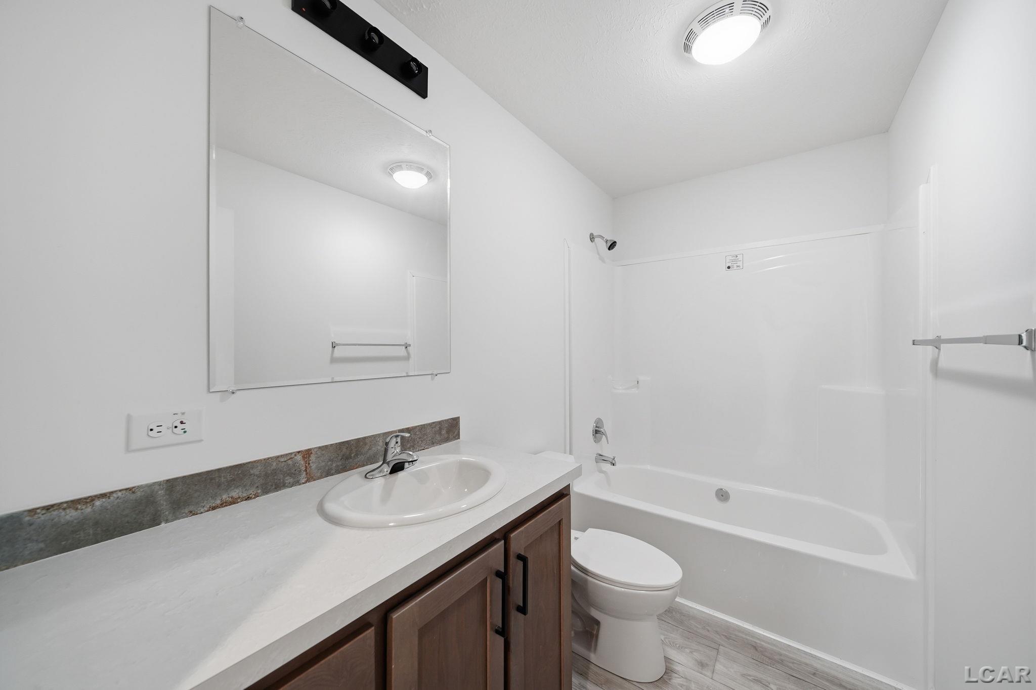 4762 Hooks Mill Road Adrian, MI 49221 - Photo 25 of 44