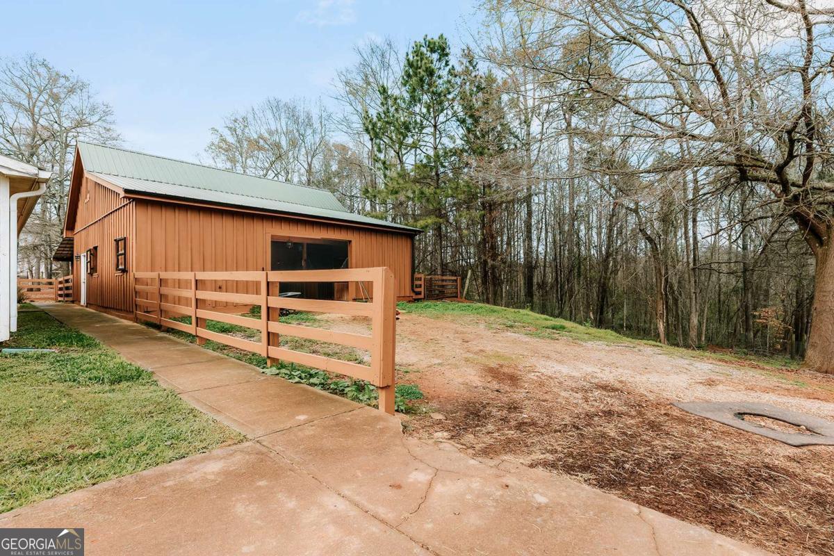 2190 Reese Road Rutledge, GA 30663 - Photo 4 of 51