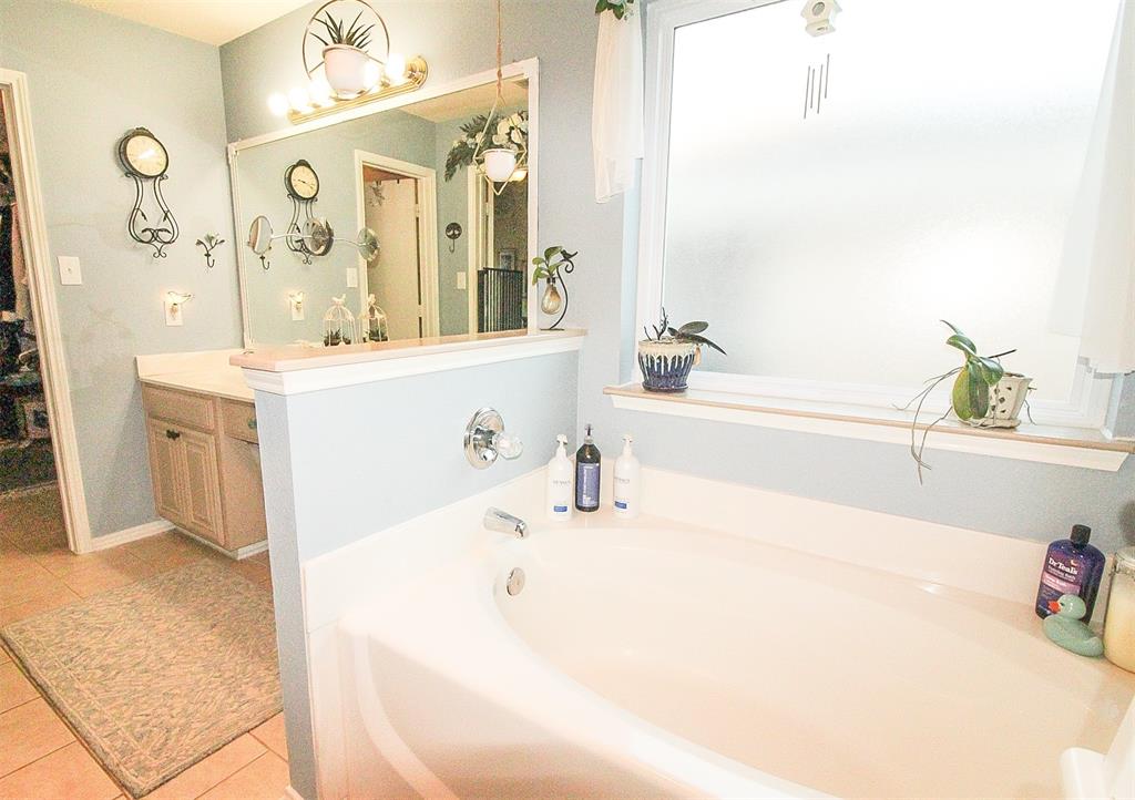 1608 Tyler Terrace Mansfield, TX 76063 - Photo 13 of 24