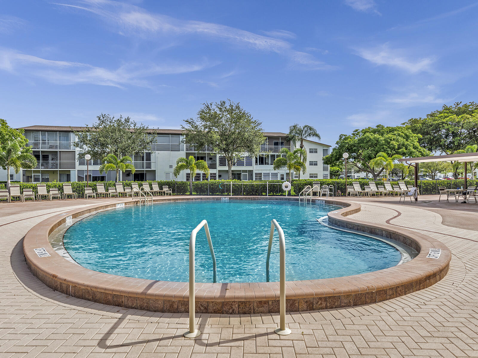 424 Mansfield K Boca Raton, FL 33434 - Photo 3 of 27 2F0A0231