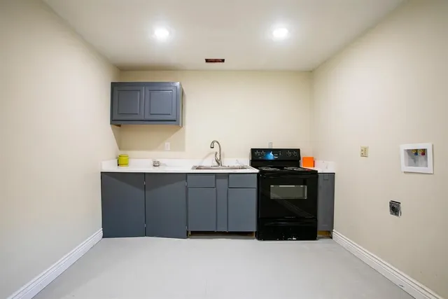 $800 | 7027 Alpha Road, Unit 1, Dallas, TX 75240