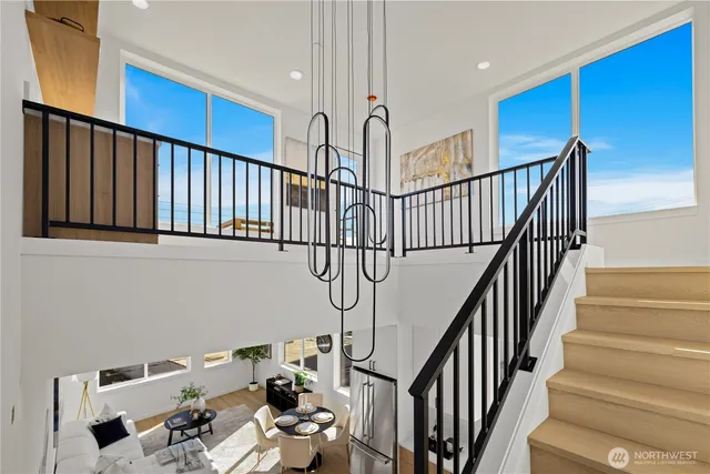 $1,350,000 | 3421 Albion Place North, Seattle, WA 98103