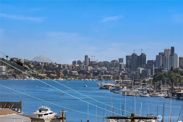 $1,350,000 | 3421 Albion Place North, Seattle, WA 98103