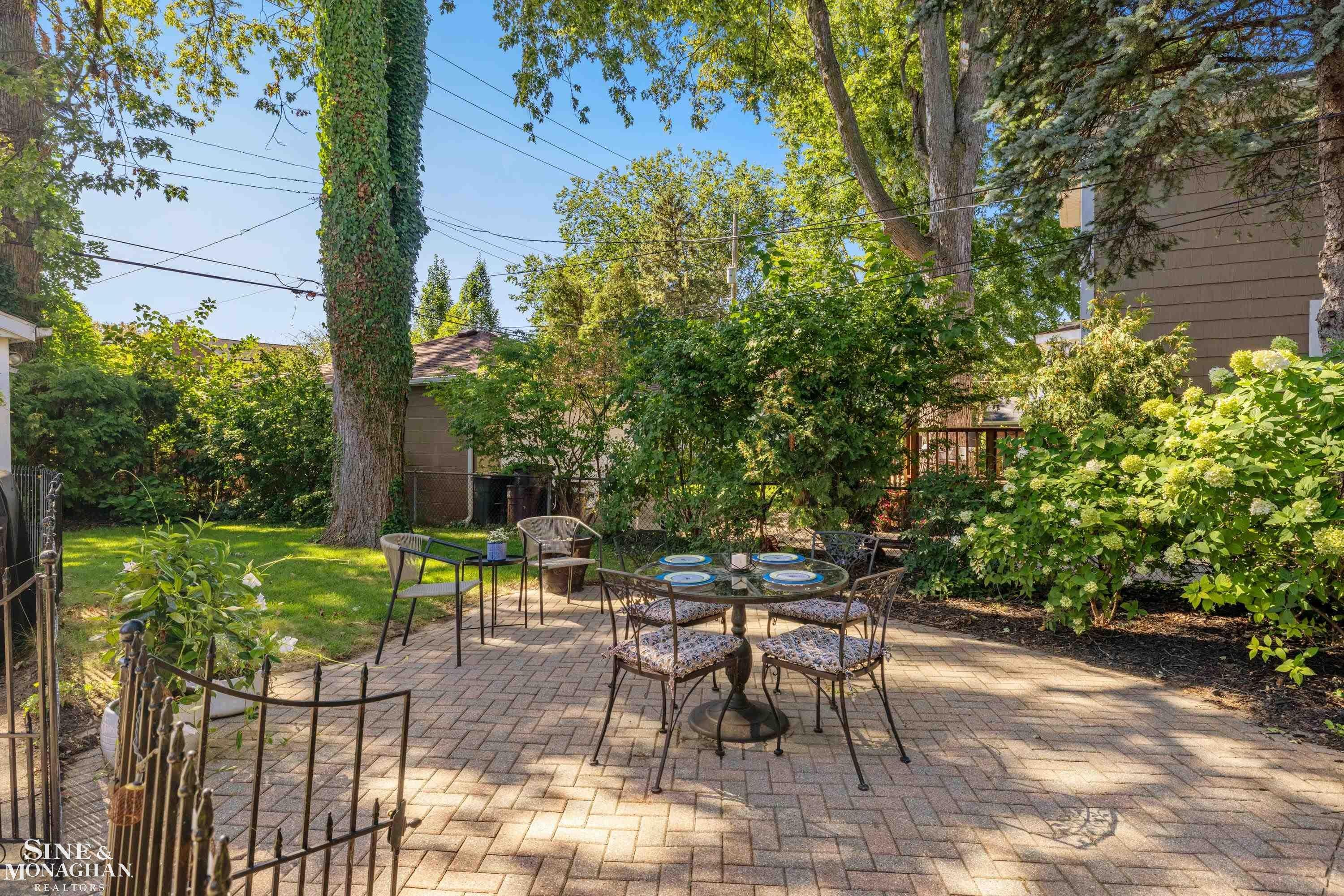 277 Ridgemont Road Grosse Pointe Farms, MI 48236 - Photo 46 of 58 Gallery Image 46