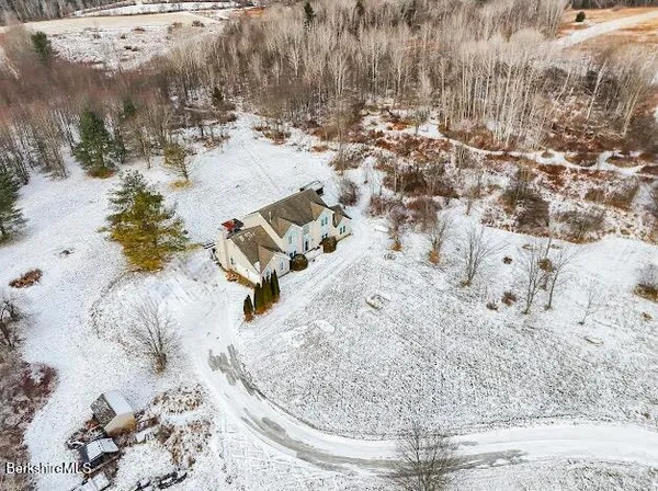 $539,900 | 867 Notch Road, Cheshire, MA 01225