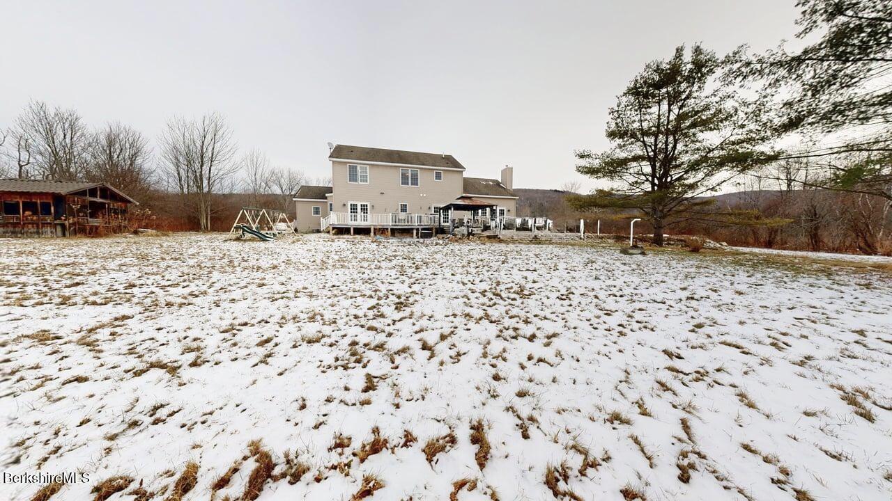 867 Notch Road Cheshire, MA 01225 - Photo 9 of 37