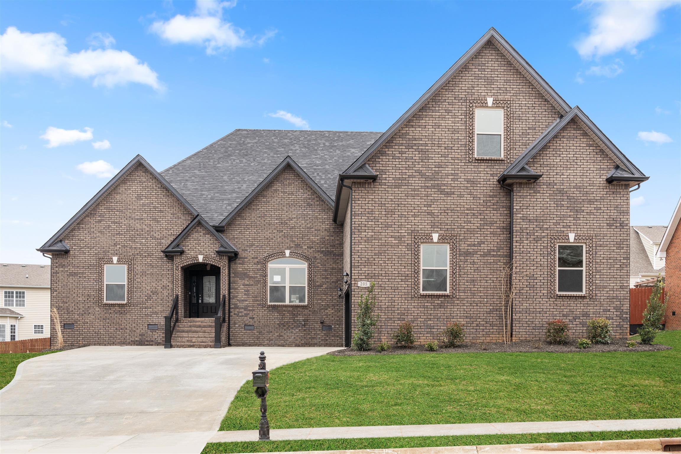 205 Spring Terrace Lane Clarksville, TN 37040 - Photo 2 of 28 Gallery Image 2