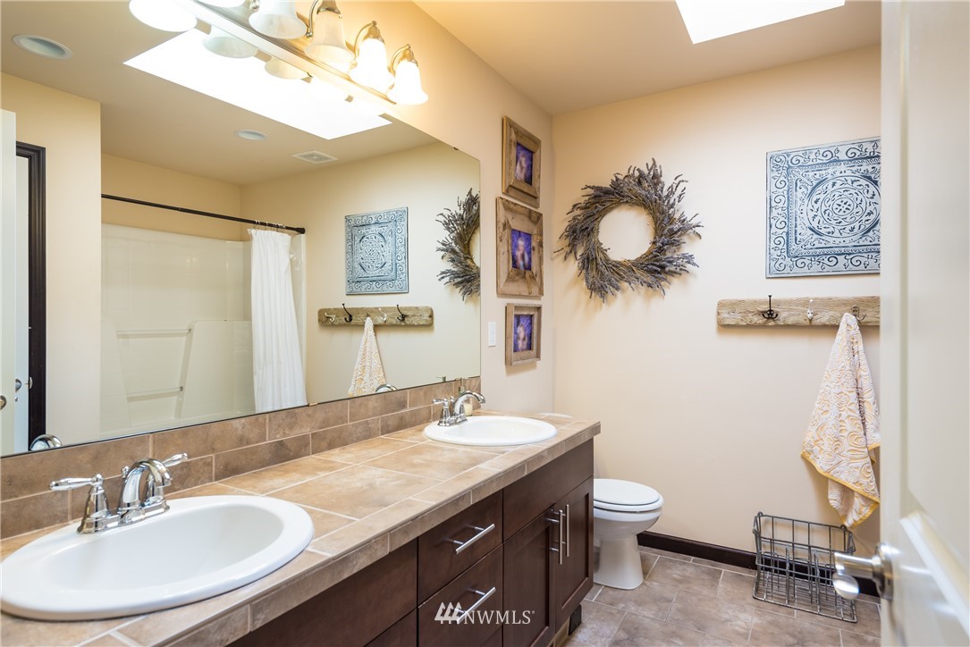 960 Lyle Ridge Circle Oak Harbor, WA 98277 - Photo 11 of 25 Gallery Image 11