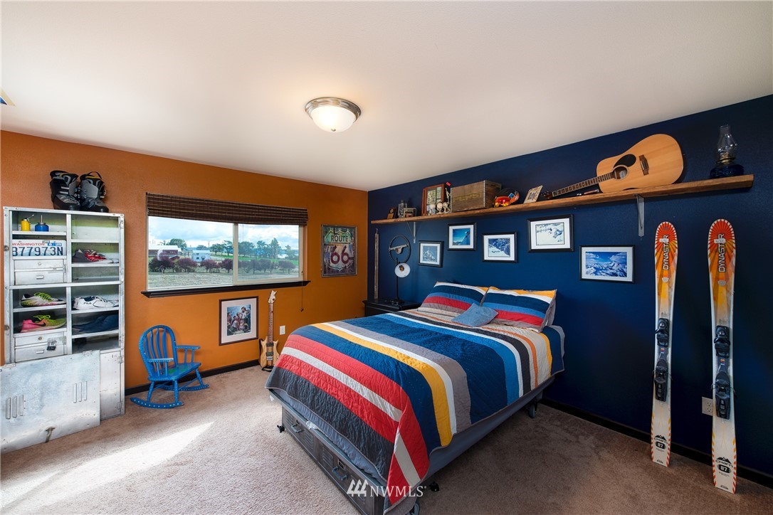 960 Lyle Ridge Circle Oak Harbor, WA 98277 - Photo 12 of 25 Gallery Image 12