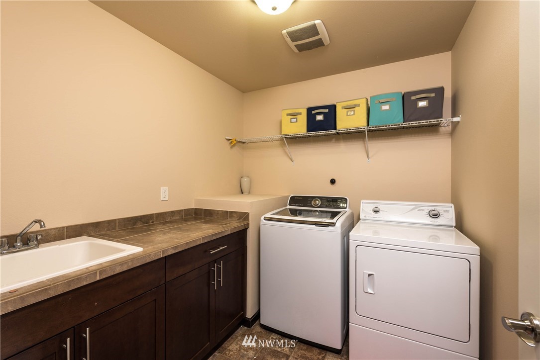 960 Lyle Ridge Circle Oak Harbor, WA 98277 - Photo 22 of 25 Gallery Image 22