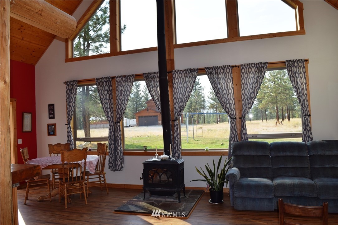 21 Palomino Road Winthrop, WA 98862 - Photo 6 of 30 Gallery Image 6