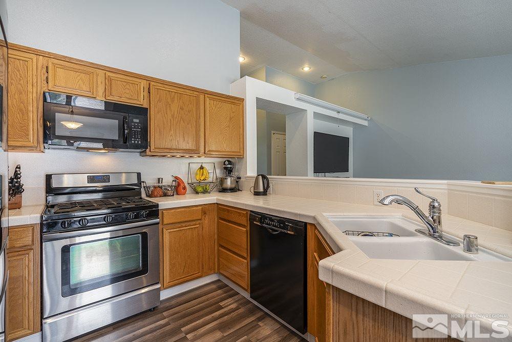 7890 Sand Pebble Drive Reno, NV 89506 - Photo 7 of 20 Photo 7