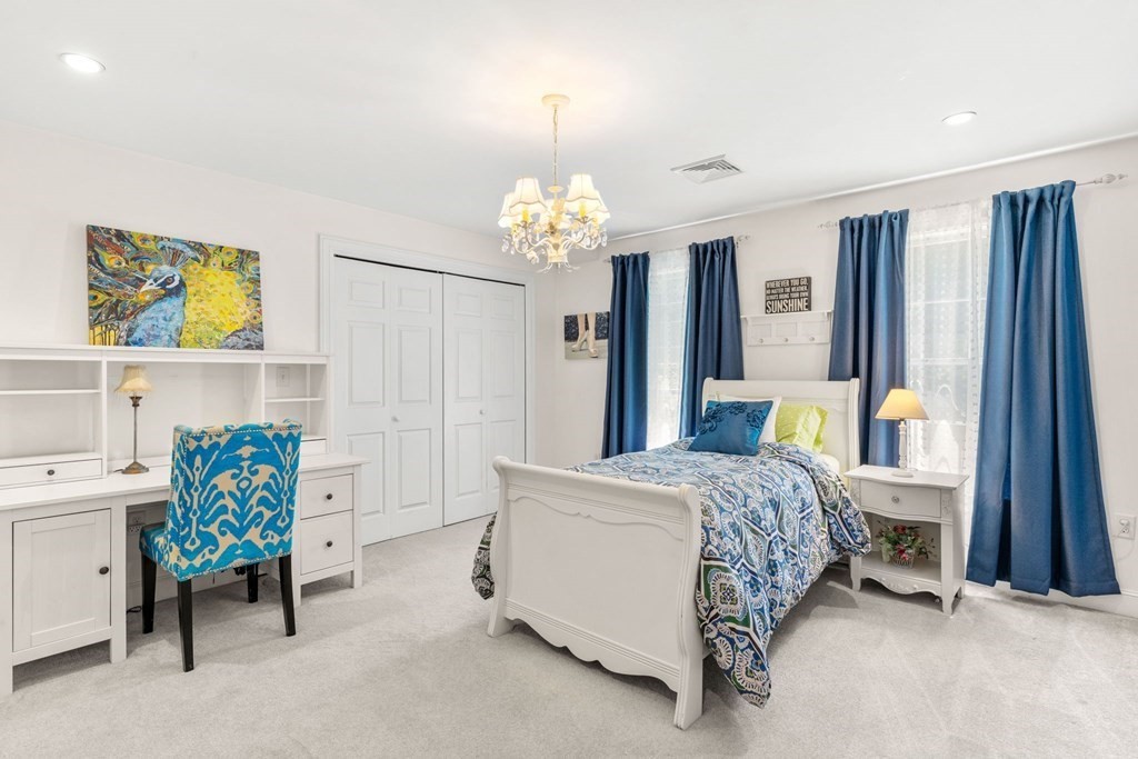 29 Anne Road North Andover, MA 01845 - Photo 31 of 42