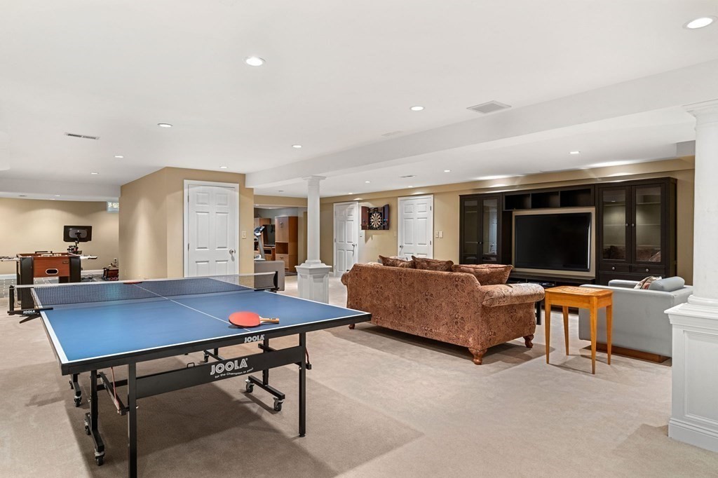 29 Anne Road North Andover, MA 01845 - Photo 35 of 42