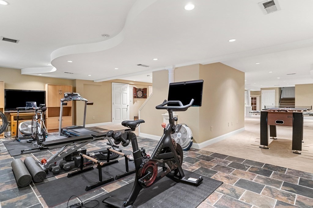 29 Anne Road North Andover, MA 01845 - Photo 36 of 42