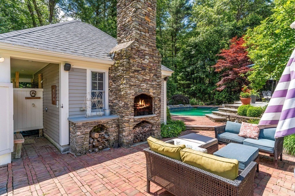 29 Anne Road North Andover, MA 01845 - Photo 38 of 42