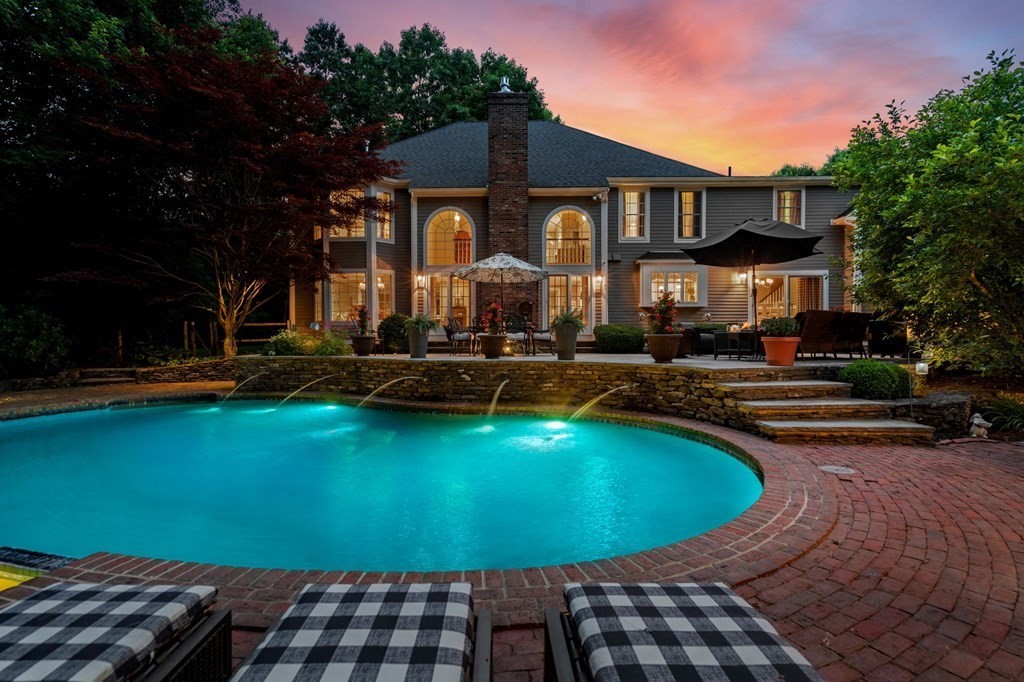 29 Anne Road North Andover, MA 01845 - Photo 4 of 42