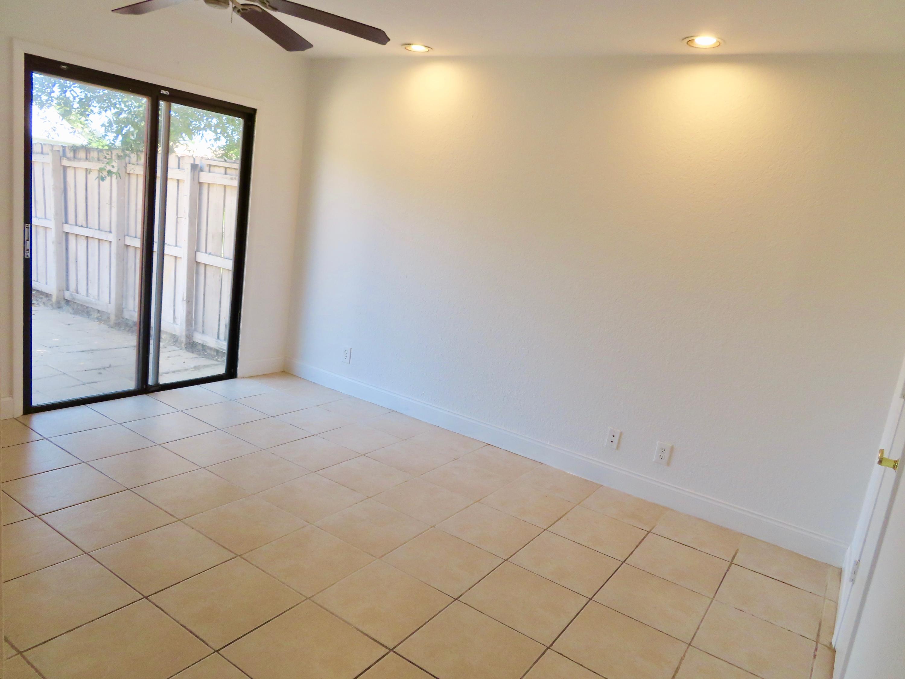 11138 Model Circle East Boca Raton, FL 33428 - Photo 11 of 18 IMG_0134