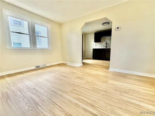 $1,050 | 63 St John Street, Lancaster, NY 14086