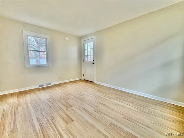 $1,050 | 63 St John Street, Lancaster, NY 14086