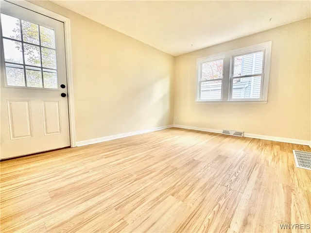 $1,050 | 63 St John Street, Lancaster, NY 14086