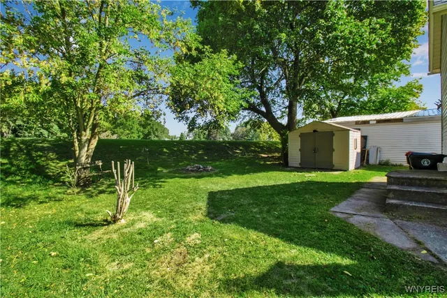 $1,050 | 63 St John Street, Lancaster, NY 14086