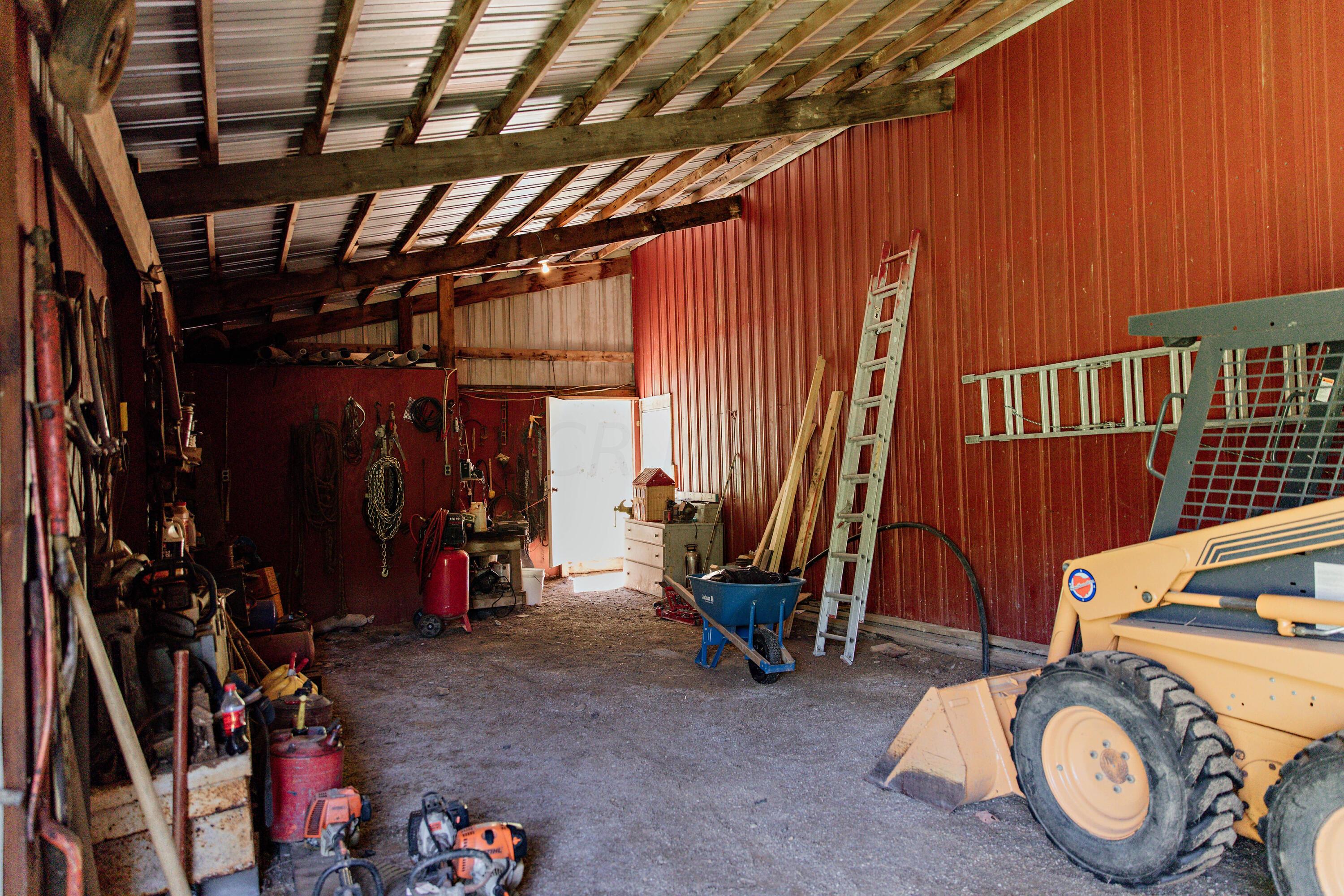 2734 Erwin Road Jackson, OH 45640 - Photo 9 of 60 051