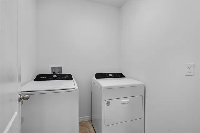 $2,400 | 2143 Kalin Way, Tavares, FL 32778