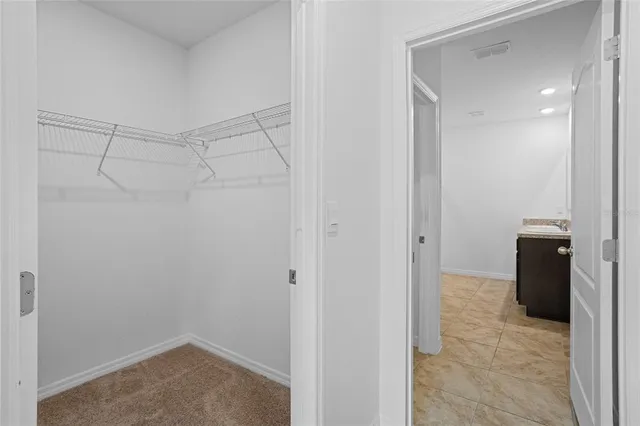 $2,400 | 2143 Kalin Way, Tavares, FL 32778