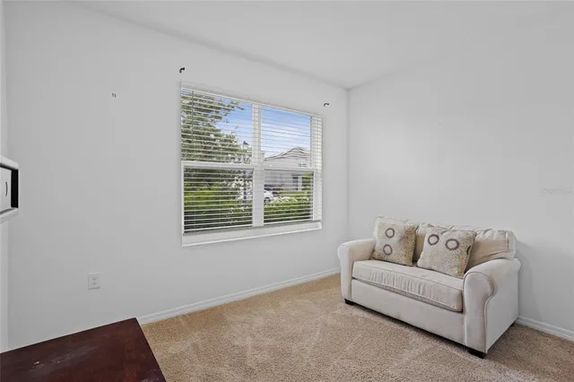 $2,400 | 2143 Kalin Way, Tavares, FL 32778