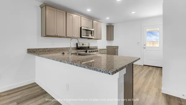 $229,990 | 431 North 15th Street, Wolfforth, TX 79382