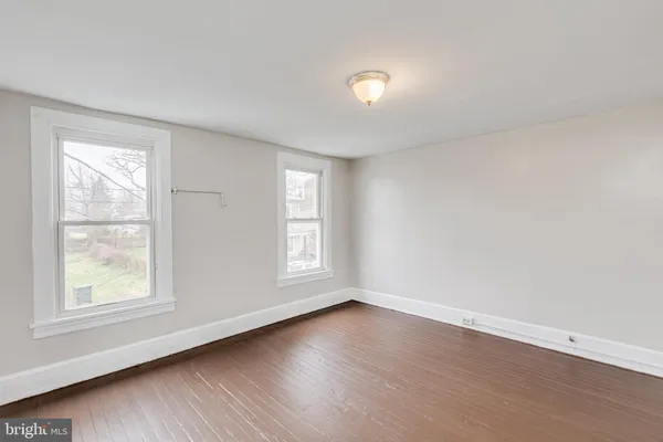 $239,900 | 517 Linden Avenue, Burlington, NJ 08016