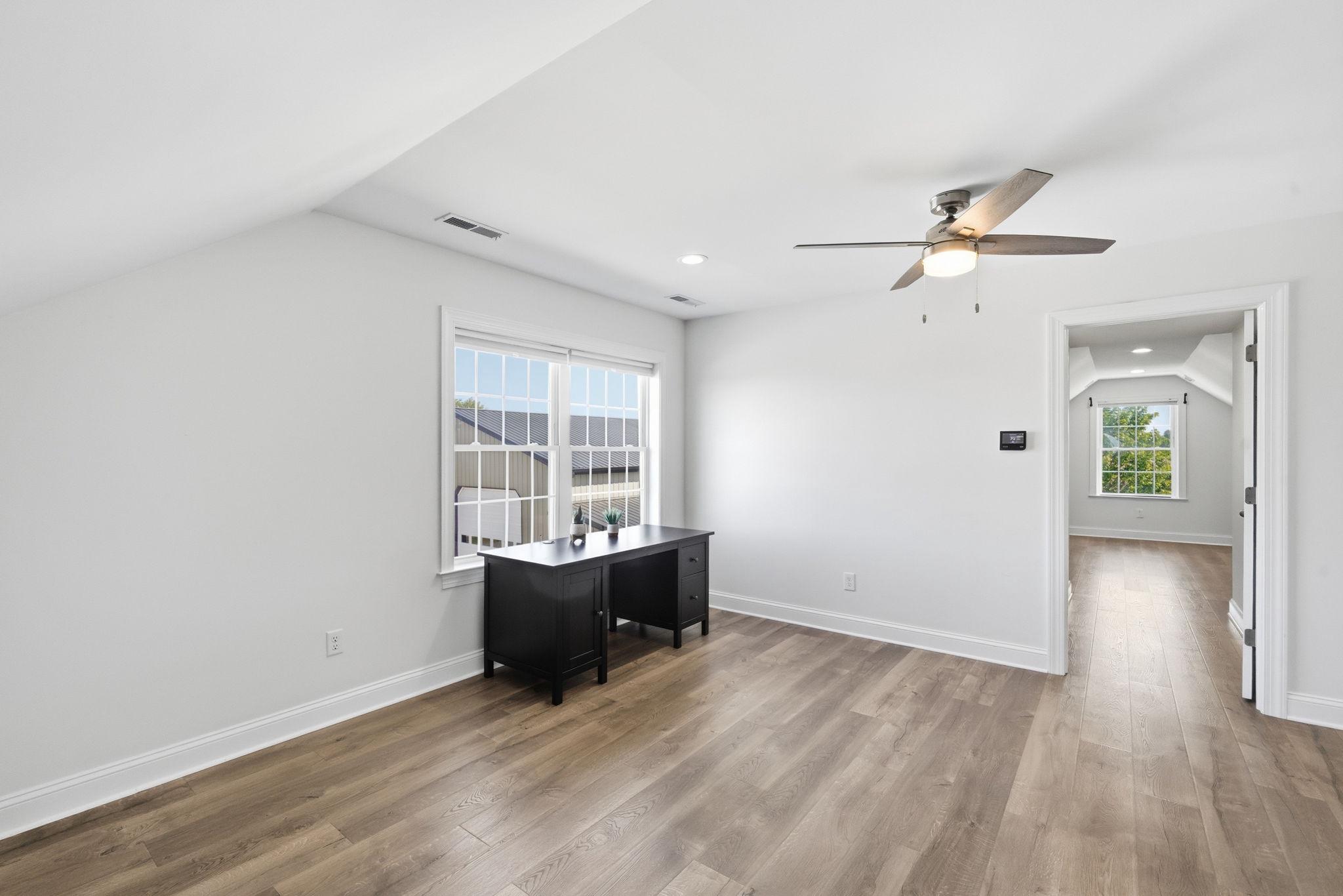 615 Ell Downes Road Henderson, MD 21640 - Photo 28 of 58 Bright and airy loft space second floor