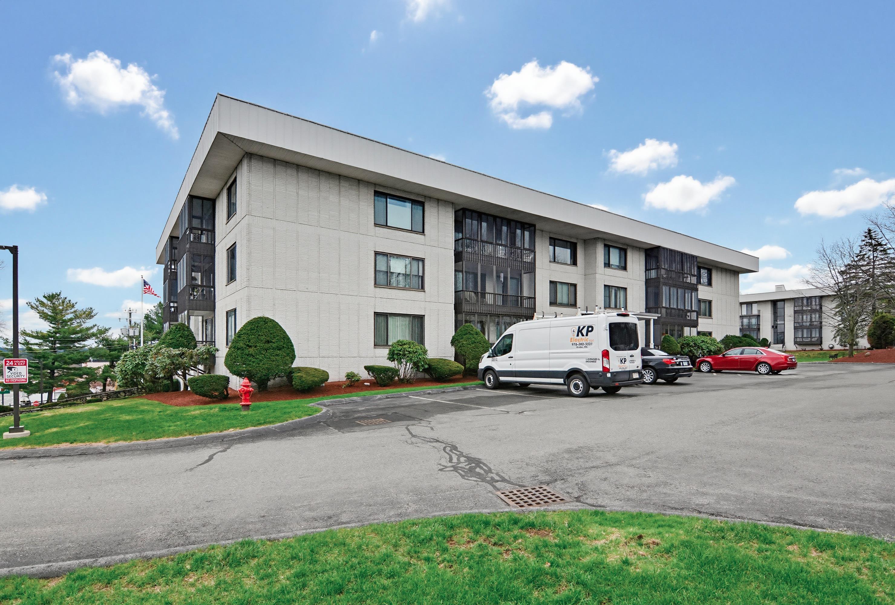 33 Spit Brook Road, Unit 21 Nashua, NH 03060 - Photo 36 of 41 Gallery Image 36