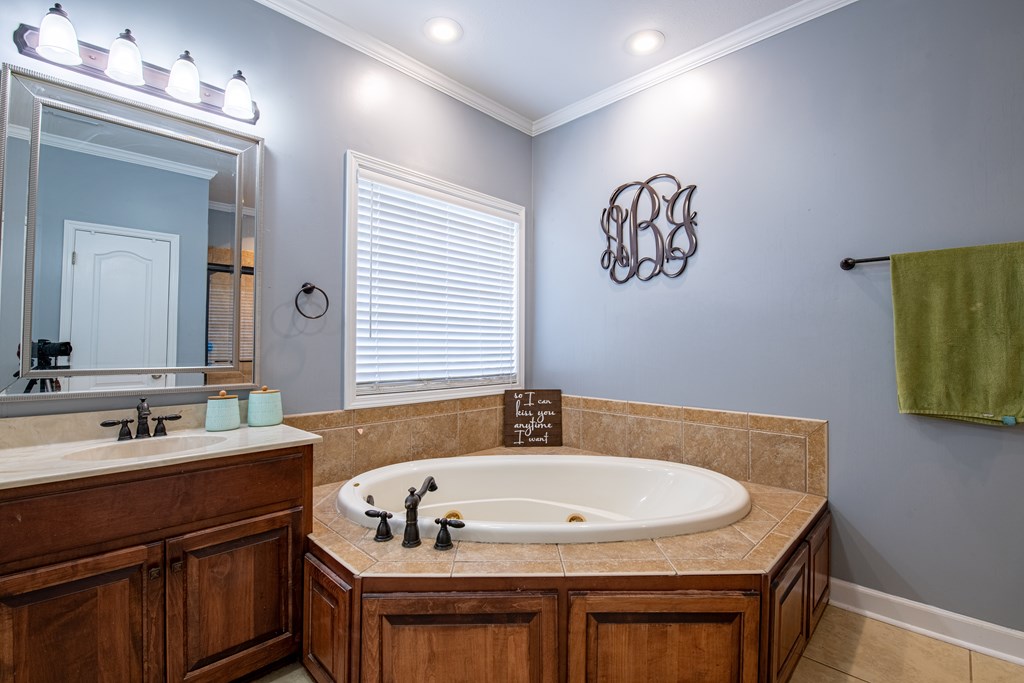 108 Frisco Lane Enterprise, AL 36330 - Photo 30 of 52