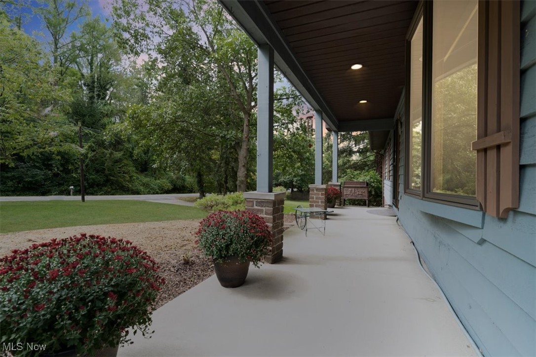 2577 Sweitzer Road Uniontown, OH 44685 - Photo 7 of 46 Gallery Image 7