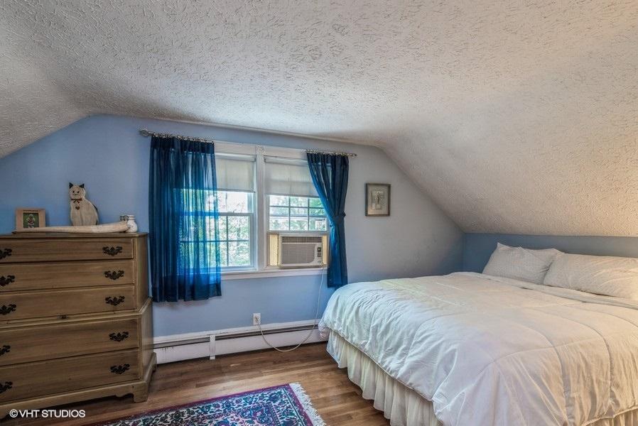 21 Alfred Road Kennebunk, ME 04043 - Photo 20 of 26 2nd bedroom upstairs