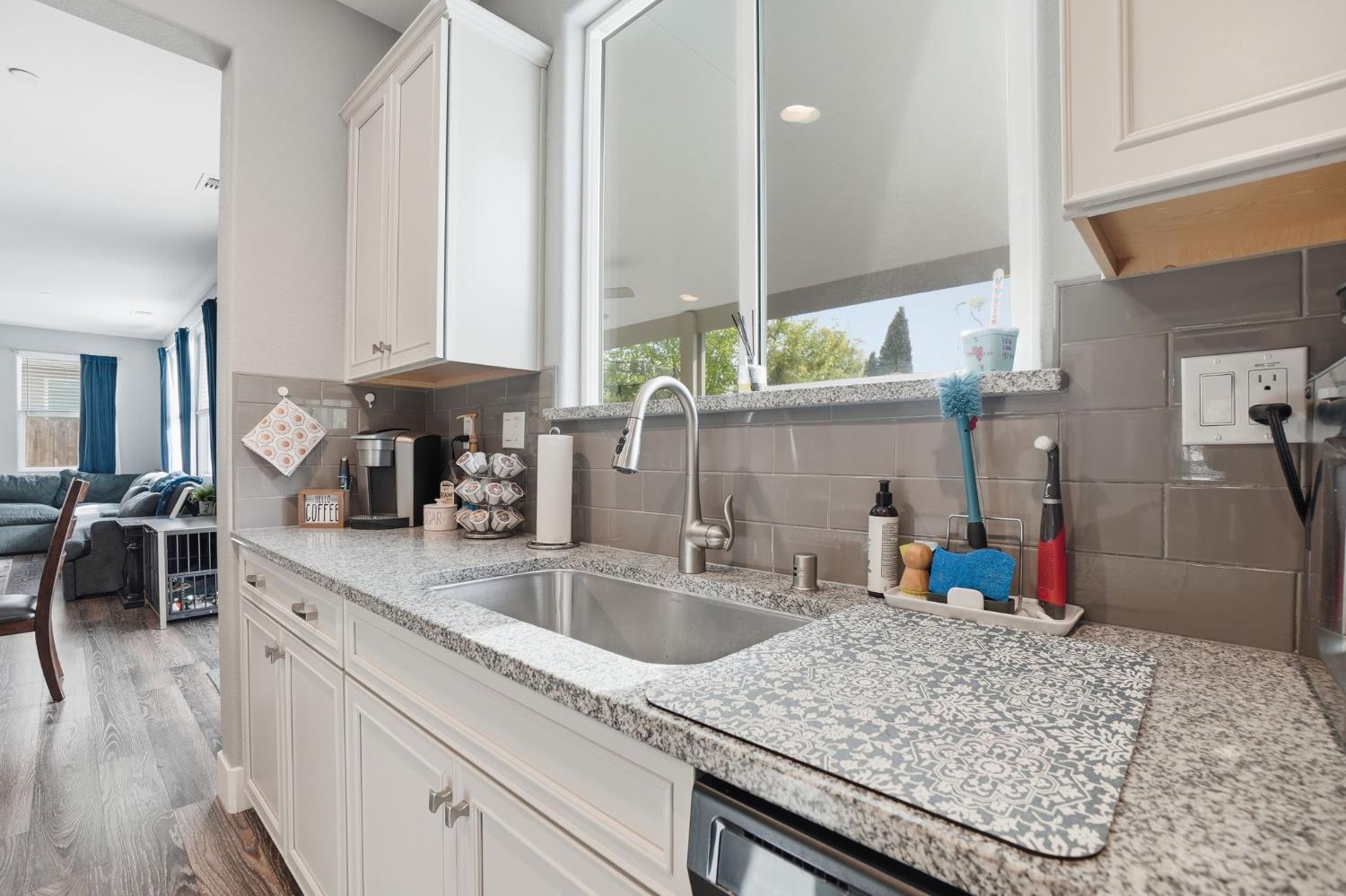 1652 Cady Lane Ripon, CA 95366 - Photo 12 of 46