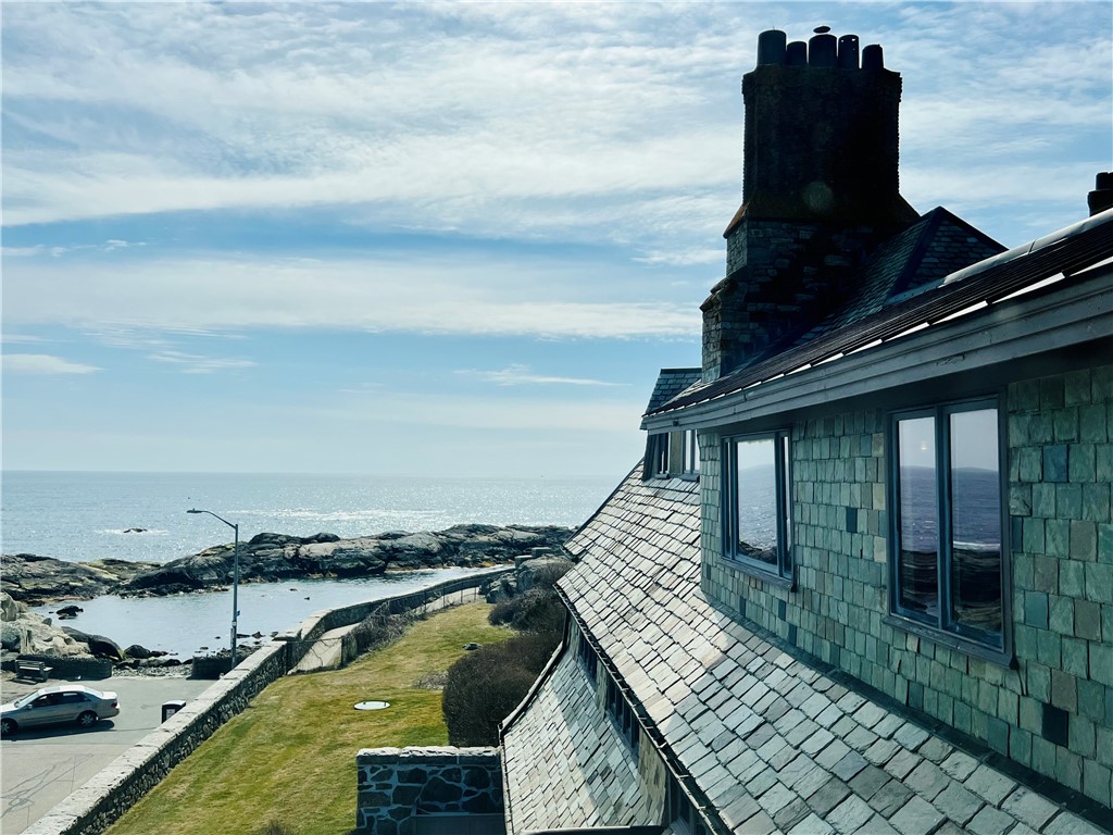 61 Ledge Road, Unit H Newport, RI 02840 - Photo 24 of 30