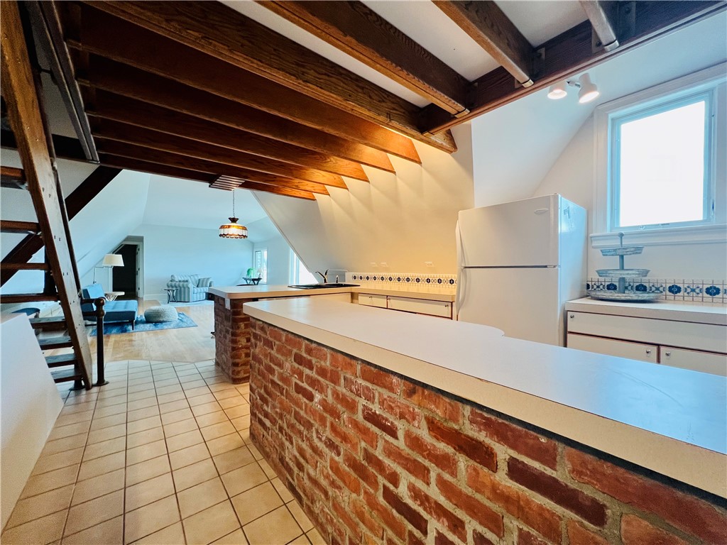 61 Ledge Road, Unit H Newport, RI 02840 - Photo 7 of 30