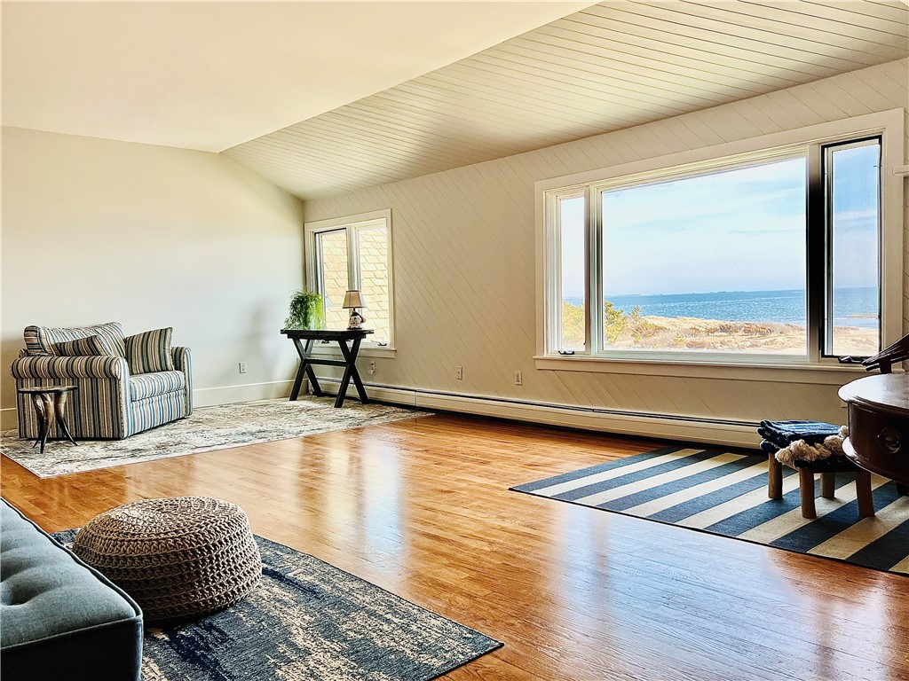 61 Ledge Road, Unit H Newport, RI 02840 - Photo 8 of 30