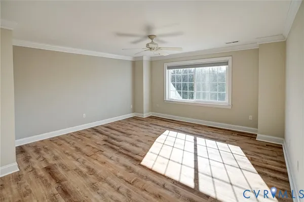 a view of an empty room and window