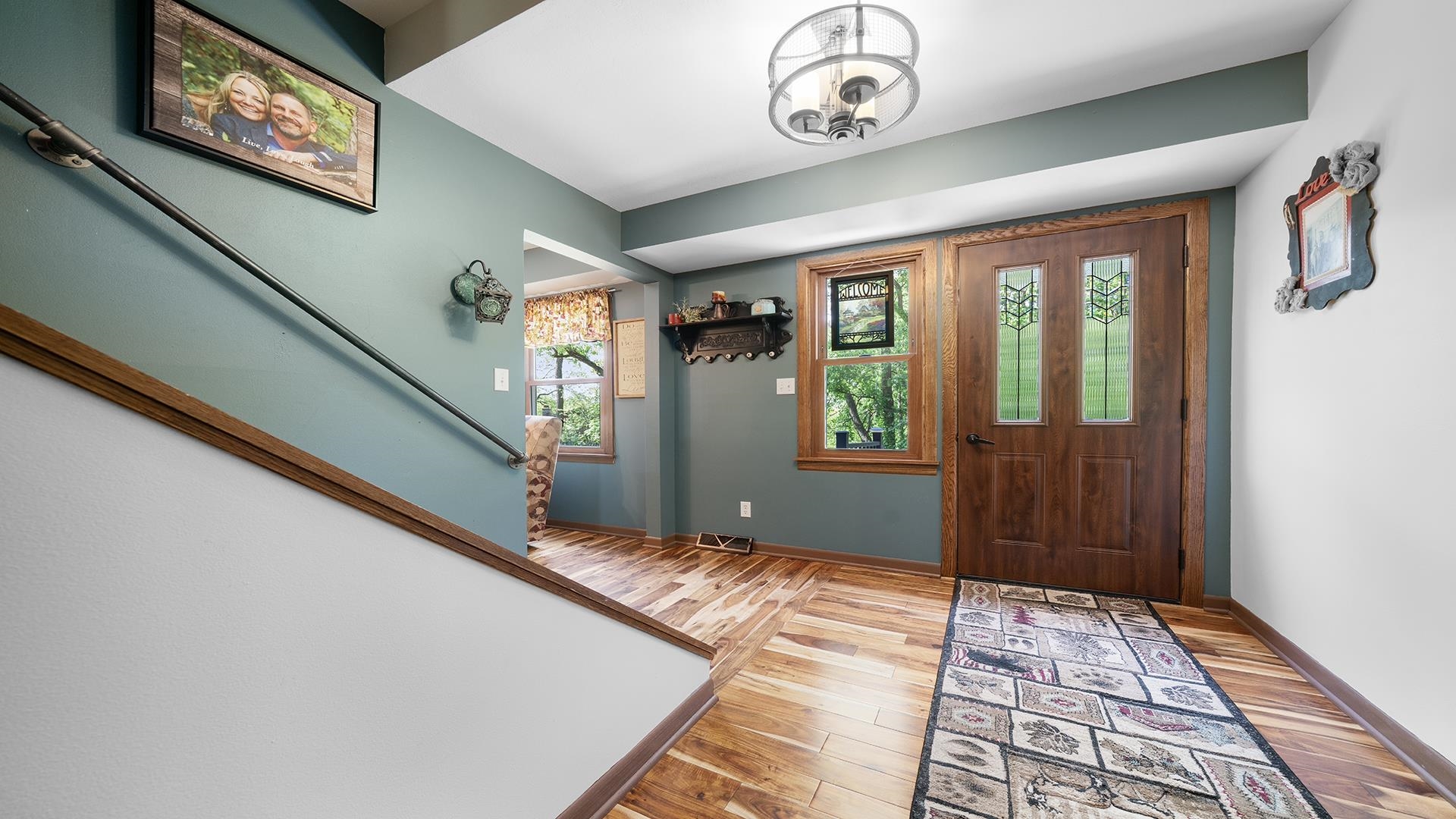 293 Briar Court Oregon, IL 61061 - Photo 4 of 58 a view of an entryway