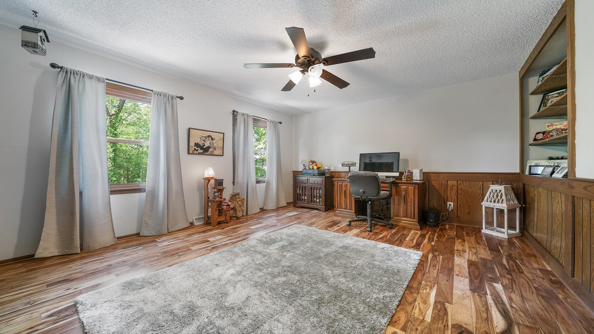 293 Briar Court Oregon, IL 61061 - Photo 6 of 58 a view of a livingroom with furniture window and wooden floor