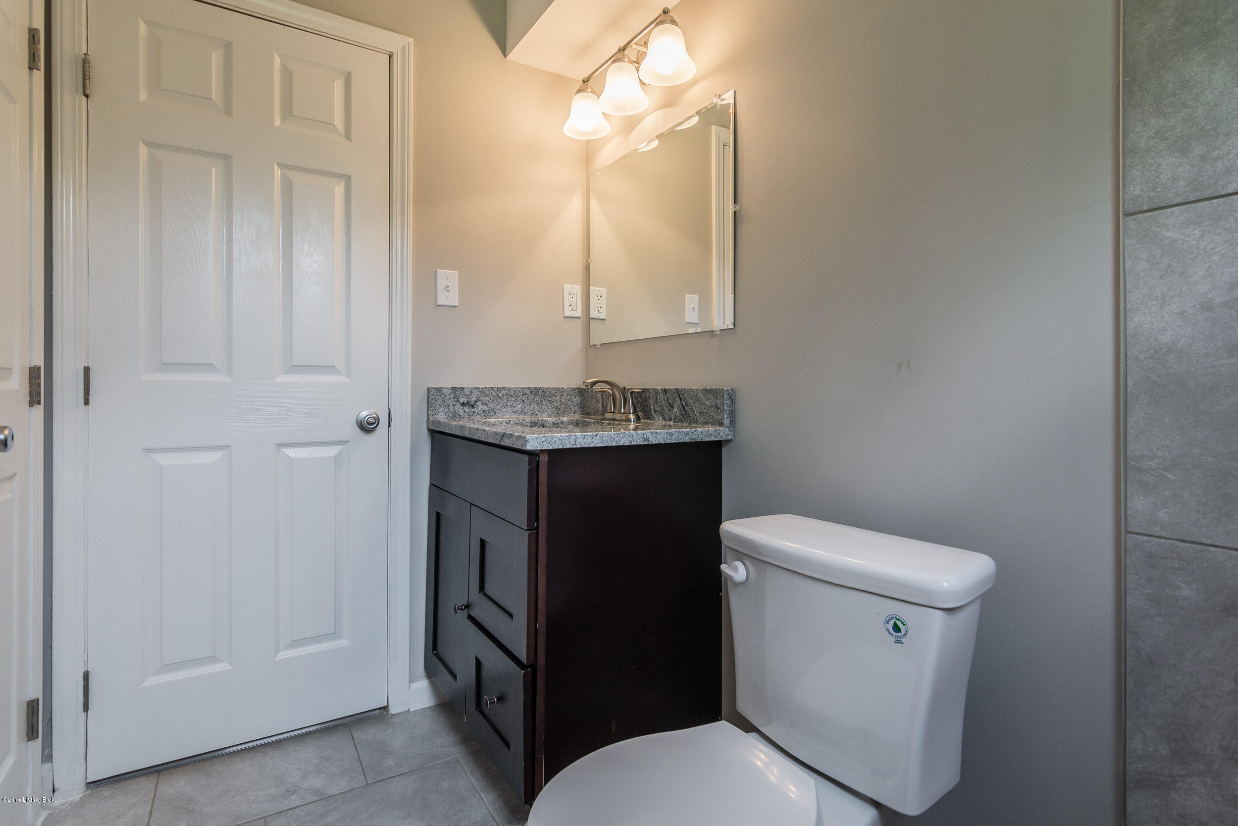 7912 Annella Way Louisville, KY 40219 - Photo 40 of 54 7912 annella way-42