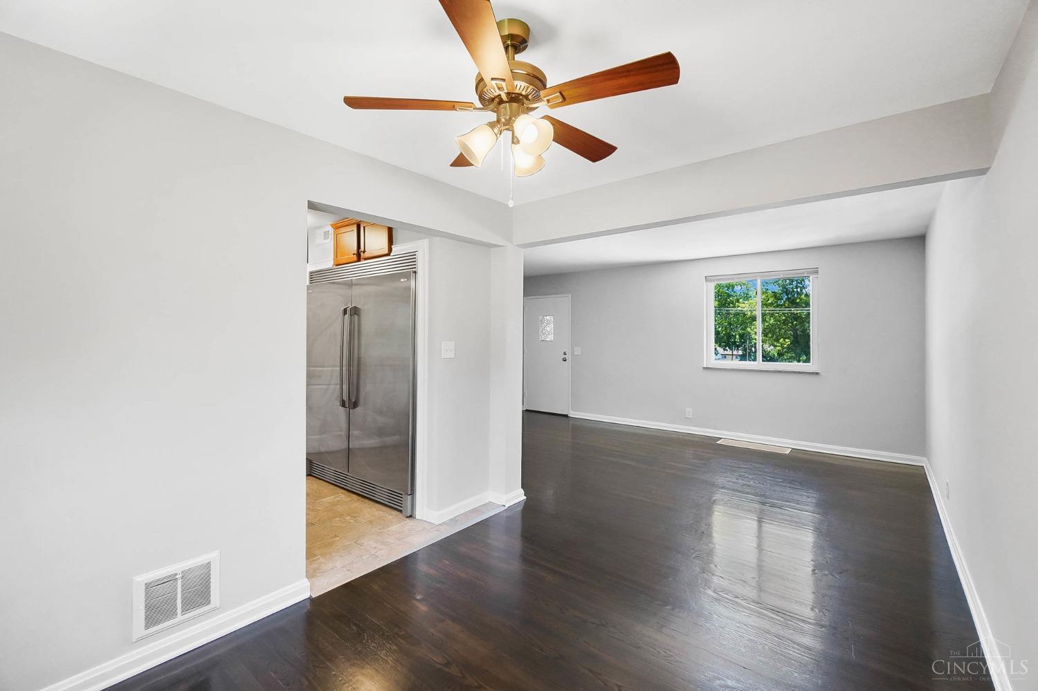 5546 Fairwood Road Cincinnati, OH 45239 - Photo 10 of 44 Gallery Image 10
