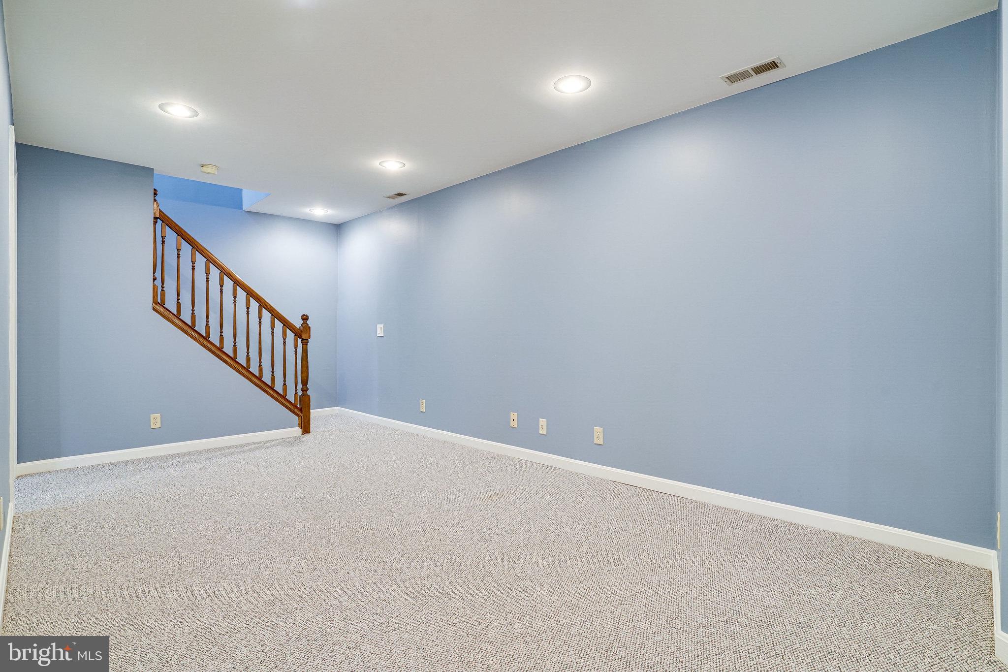 6804 Bluecurl Circle Springfield, VA 22152 - Photo 25 of 36