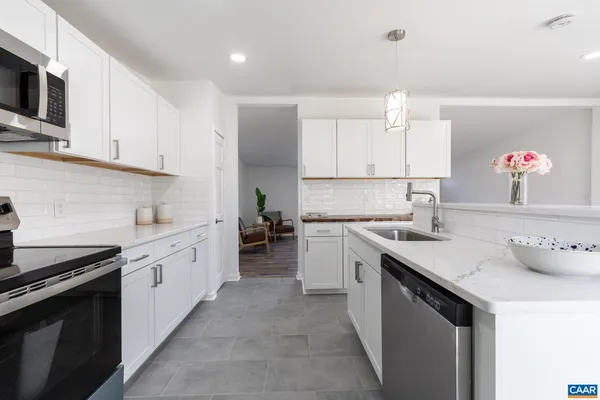 $339,000 | 6760 Courthouse Road, Louisa, VA 23093